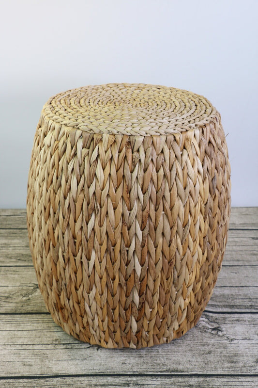 Round banana leaf wood stool