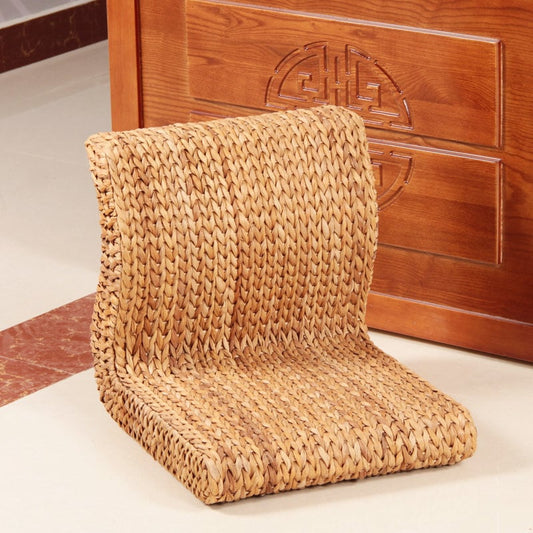 Straw legless tatami chair