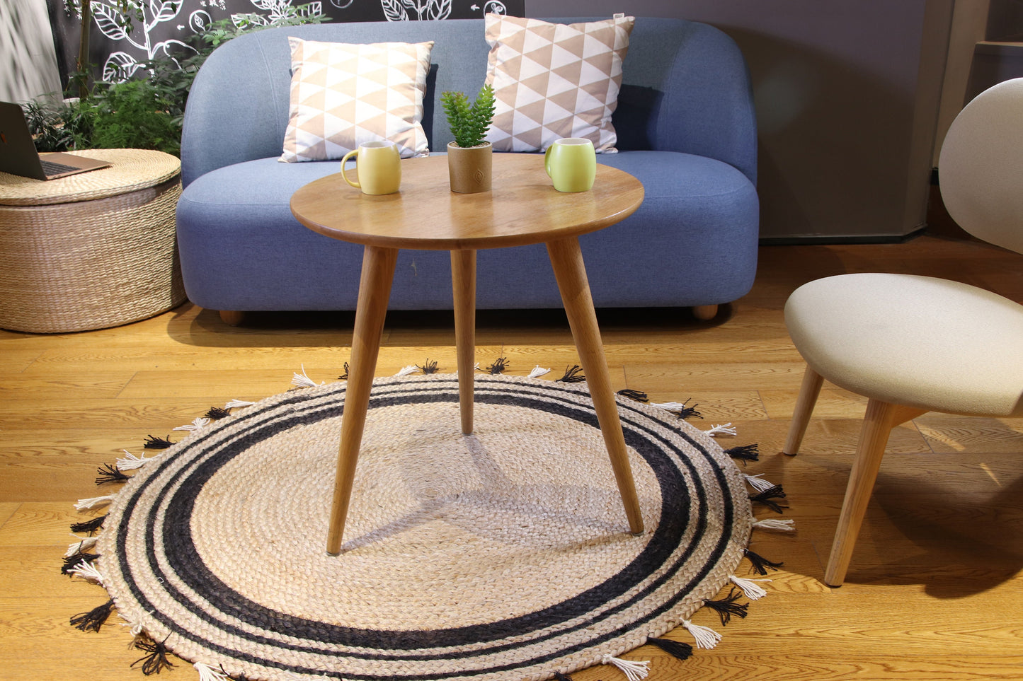 CUSTOM round brown and black woven jute rug with tassels