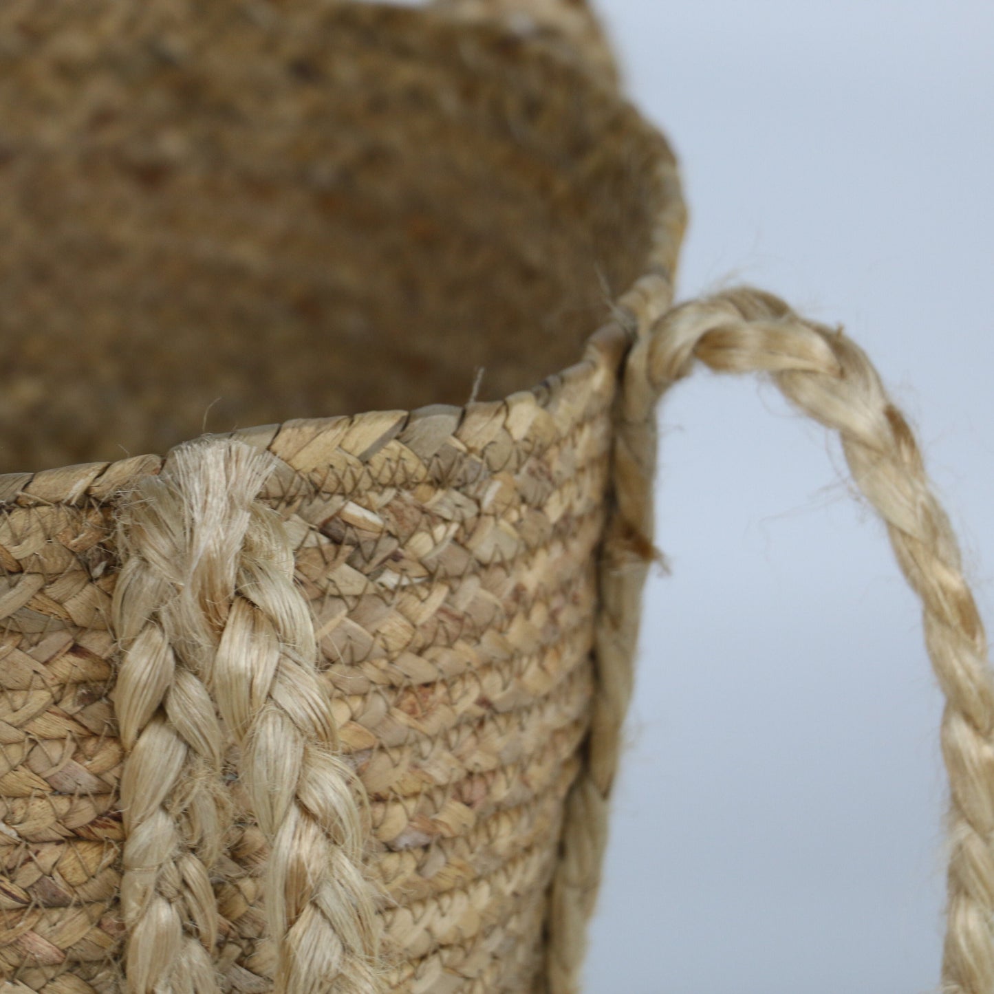 Large strong jute baskets with two jute handles