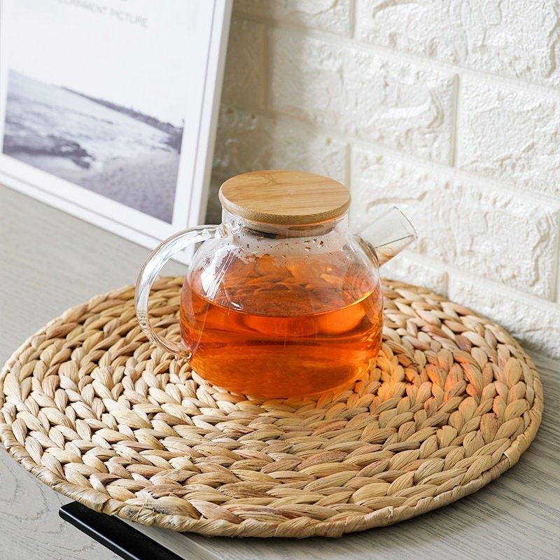 Round Straw Mat With Iron Ring